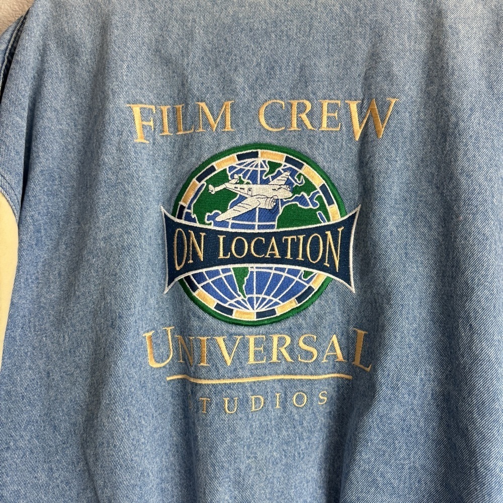 Universal Studios Vintage Film Crew On Location Denim Varsity Size XL - Picture 3 of 10